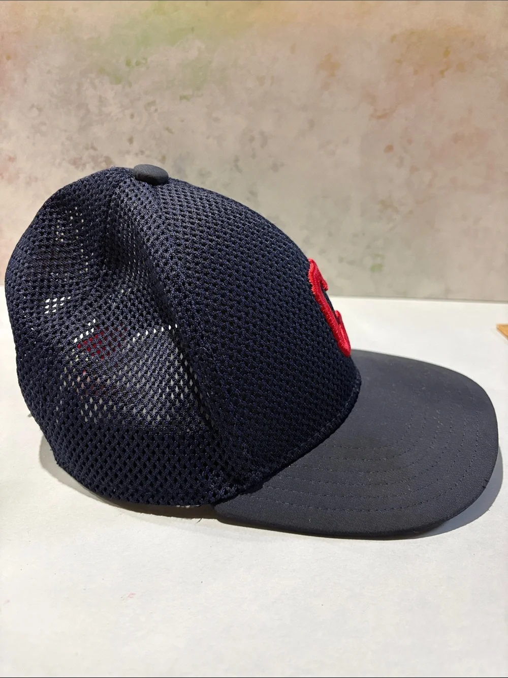 Under Armour youth Cleveland Indians trucker snapback Navy red Mesh Cap vintage